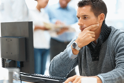 Attentisme informatique des entreprises en France, selon Steria