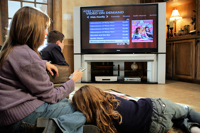 Consolidation dans la TV payante : AT&T achète DirecTV pour 48,5 milliards de dollars