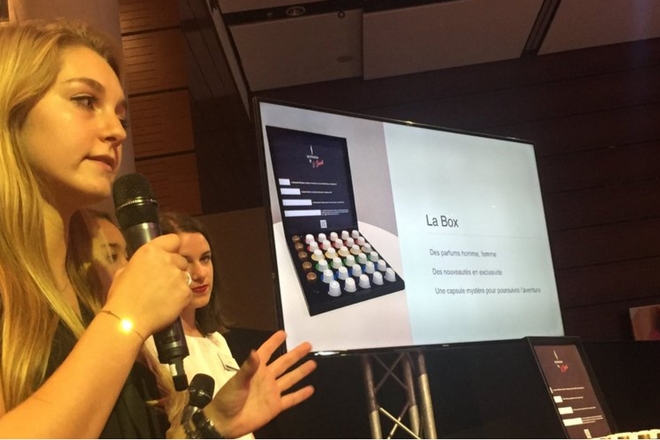 Cosmetic 360° : parfums et expérience digitale du maquillage lors du hackathon