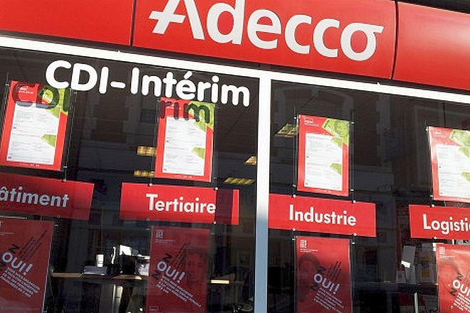 Recherche vocale d’emploi proposée par Adecco