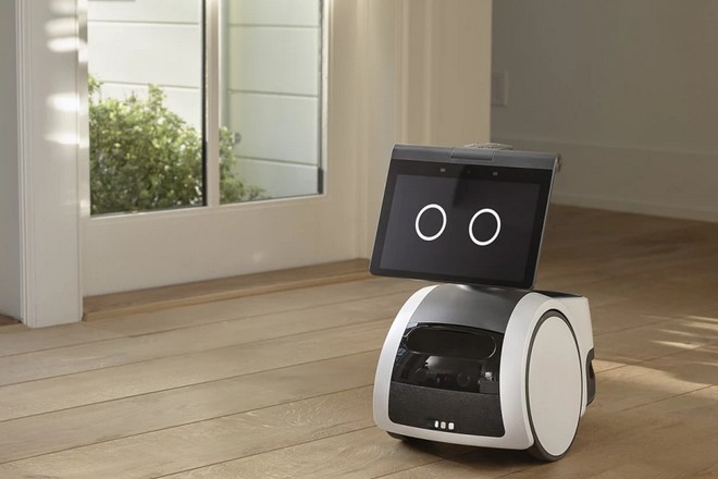 Astro, le robot d’accompagnement domestique d’Amazon inquiète