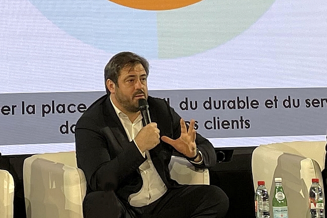 Le DG de Fnac Darty transforme ses enseignes en sociétés de services