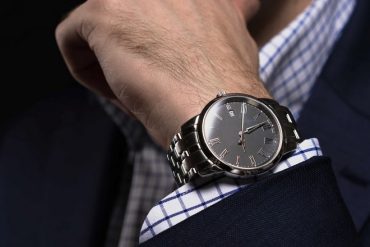 Luxe : Richemont anime une base de données de bijoux et de montres pour lutter contre le vol