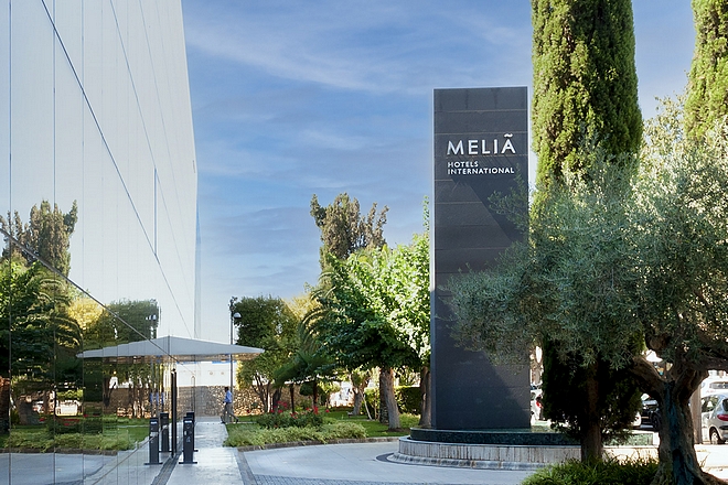 Le groupe hôtelier Meliá améliore la relation client sur ses réseaux sociaux