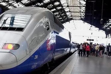 ChatGPT n’est pas prêt pour répondre aux clients de la SNCF