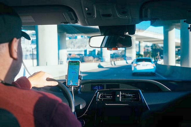 Uber France connecte les caméras vidéo de ses chauffeurs à son app